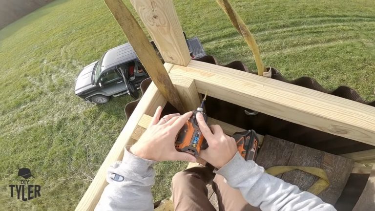 DIY 2x4 Deer Stand with Box Blind for Deer Hunting 14-47 screenshot ...