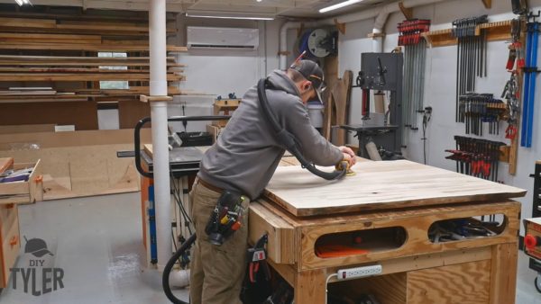 DIY Pedestal Game Table with a Removable Table Top - DIYTyler